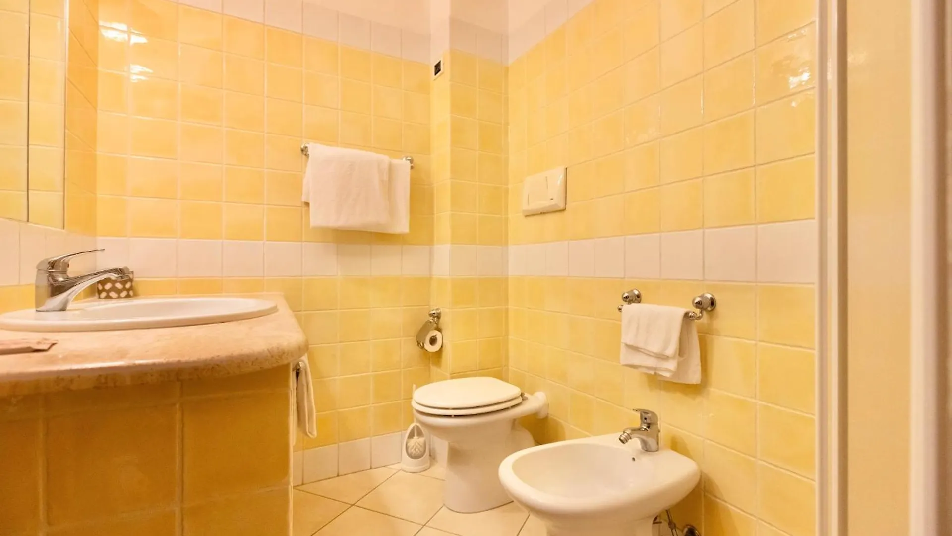 Hotel Surrounded By Greenery With Swimming Pool In Arborea Just 600 Meters From The Sea